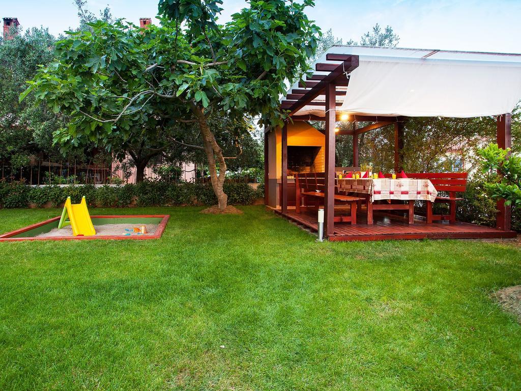 Apartments Villa Brioni I Fazana Ngoại thất bức ảnh
